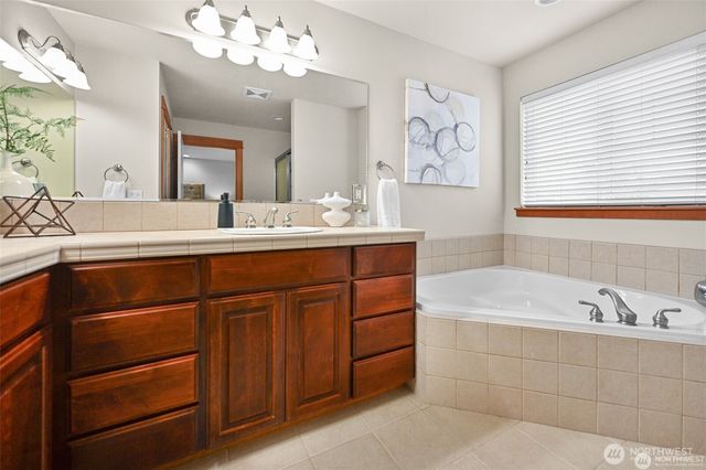 14229 20th Place W, Lynnwood, WA 98087