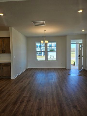 173 River Birch Dr., Loris, SC 29569