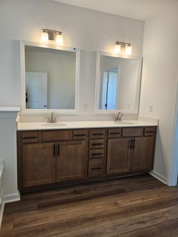 173 River Birch Dr., Loris, SC 29569