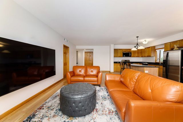 3258 N Harlem Avenue 503, Chicago, IL 60634