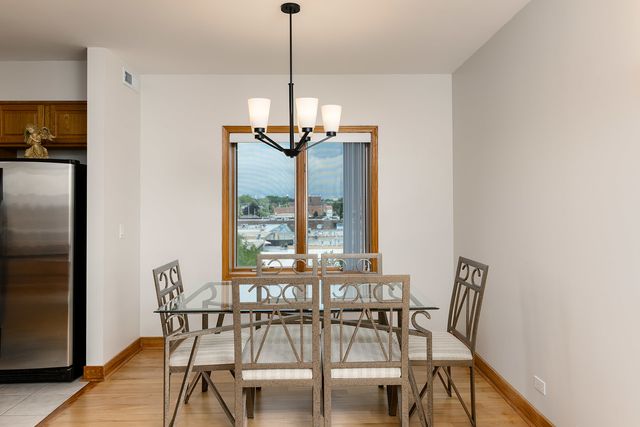3258 N Harlem Avenue 503, Chicago, IL 60634