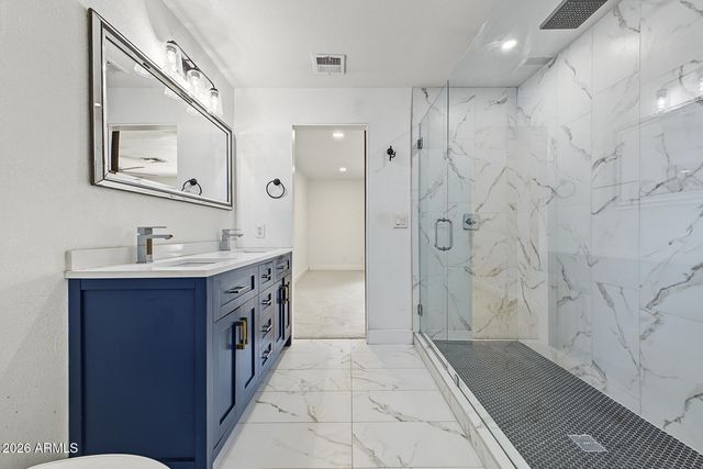 658 W PORT AU PRINCE Lane, Phoenix, AZ 85023
