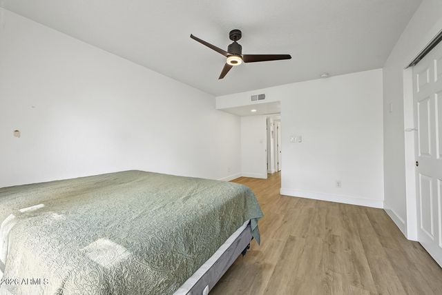658 W PORT AU PRINCE Lane, Phoenix, AZ 85023