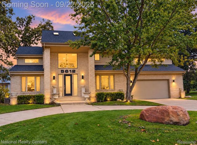 5612 Stanhope Street, West Bloomfield Charter Township, MI 48322