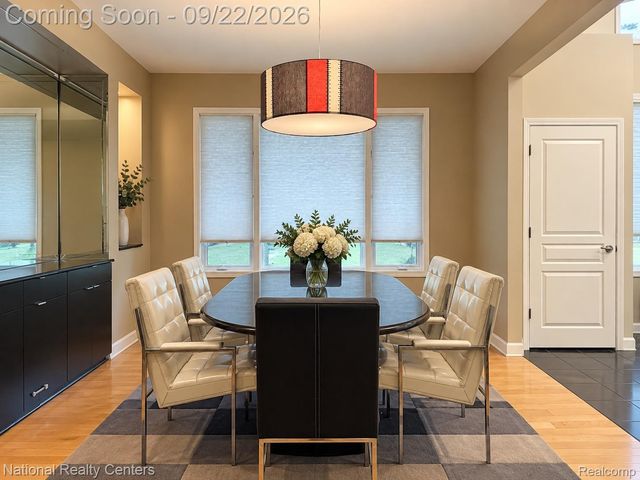 5612 Stanhope Street, West Bloomfield Charter Township, MI 48322