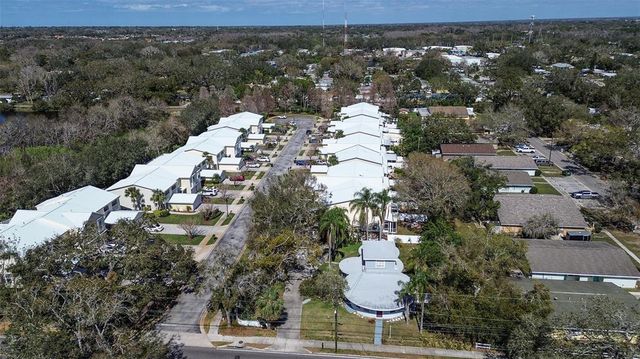 1111 DR M L KING JR STREET N, Safety Harbor, FL 34695