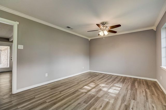 901 Lancaster Park Drive, Lancaster, TX 75146