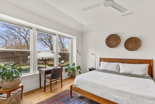 510 W 22nd ST, Georgetown, TX 78626