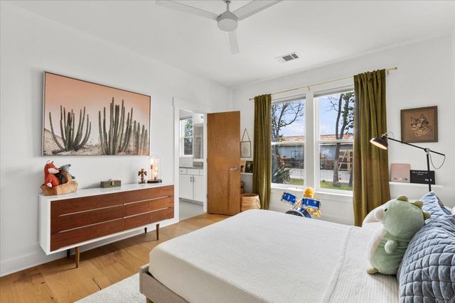 510 W 22nd ST, Georgetown, TX 78626