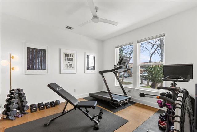 510 W 22nd ST, Georgetown, TX 78626