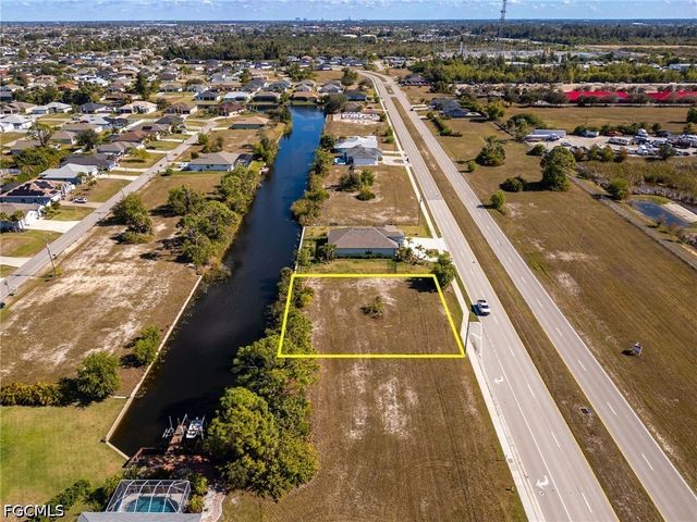 2719 Ceitus PKWY, Cape Coral, FL 33991