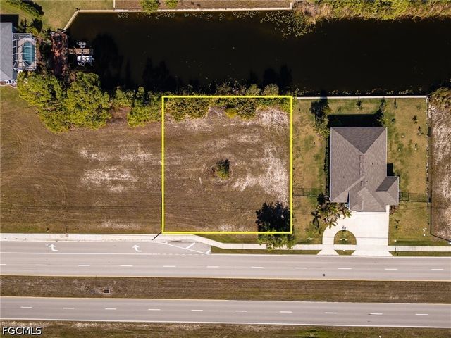 2719 Ceitus PKWY, Cape Coral, FL 33991