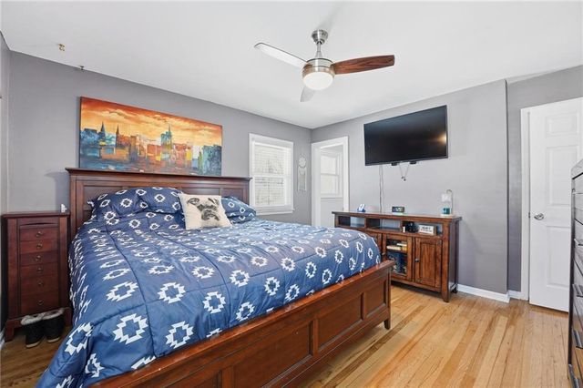 6009 EARNSHAW Street, Shawnee, KS 66216