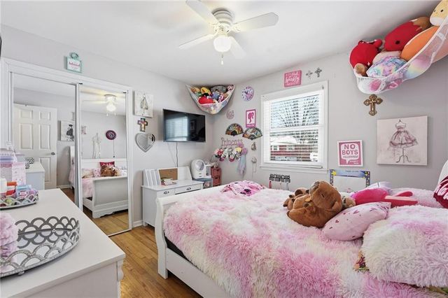 6009 EARNSHAW Street, Shawnee, KS 66216