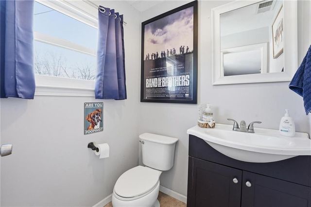 6009 EARNSHAW Street, Shawnee, KS 66216