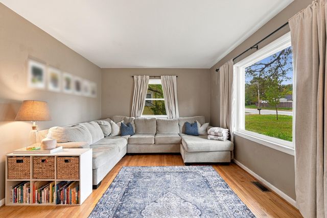 2909 Clays Mill Road, Lexington, KY 40503