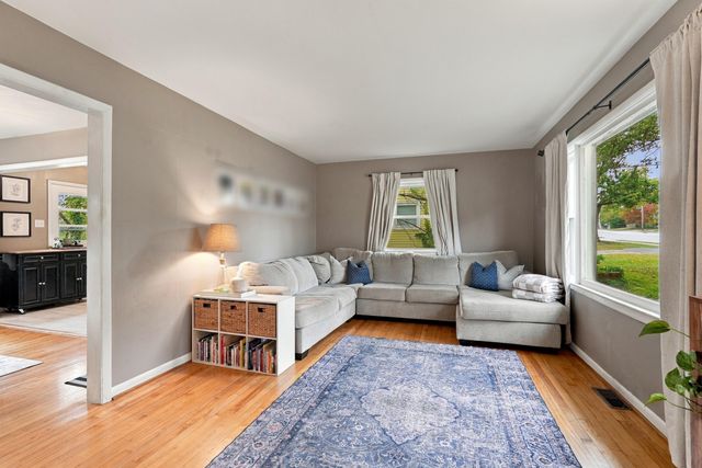 2909 Clays Mill Road, Lexington, KY 40503