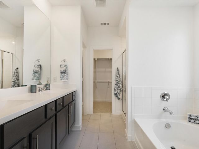 1504 Gelding Drive, Aubrey, TX 76227