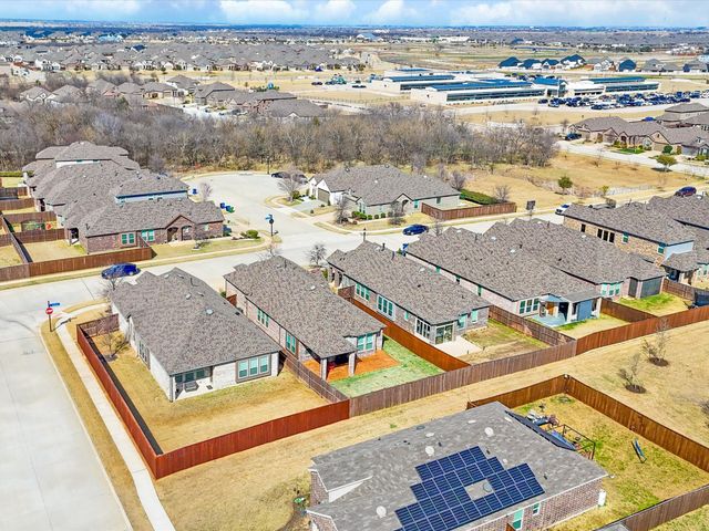 1504 Gelding Drive, Aubrey, TX 76227