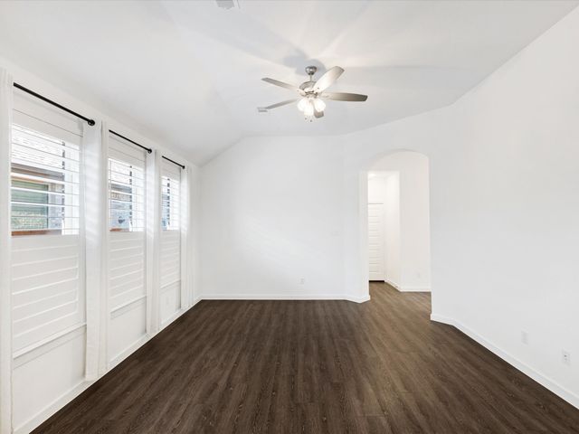 1504 Gelding Drive, Aubrey, TX 76227