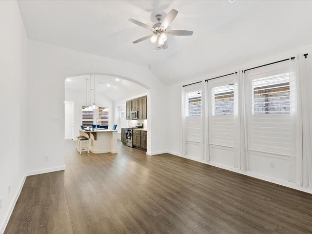 1504 Gelding Drive, Aubrey, TX 76227