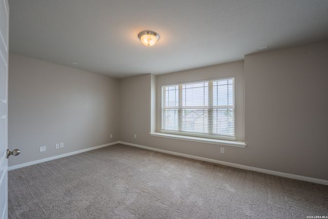 13311 Badlands Bnd, St Hedwig, TX 78152