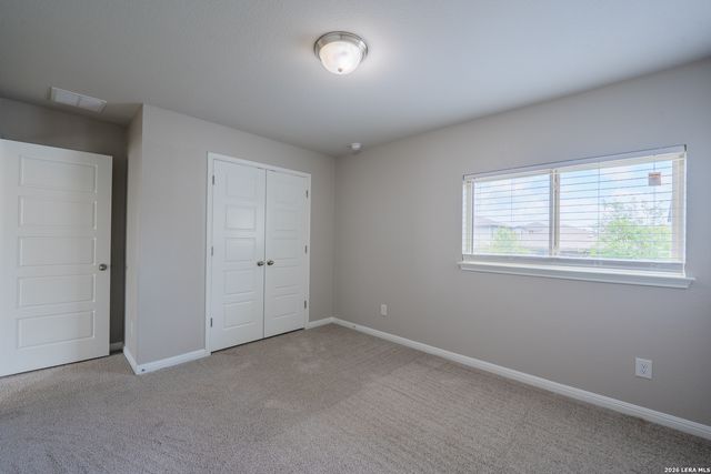 13311 Badlands Bnd, St Hedwig, TX 78152