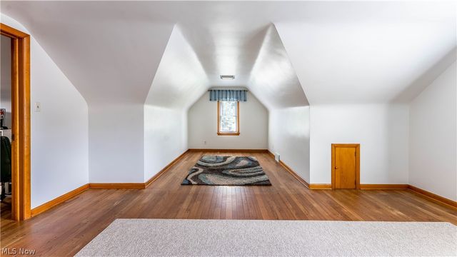 6903 E Sprague Road, Independence, OH 44131