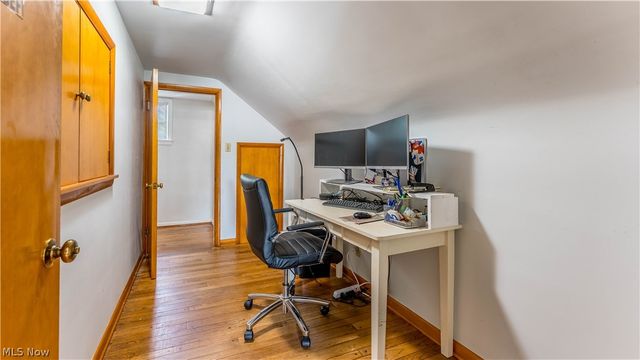 6903 E Sprague Road, Independence, OH 44131