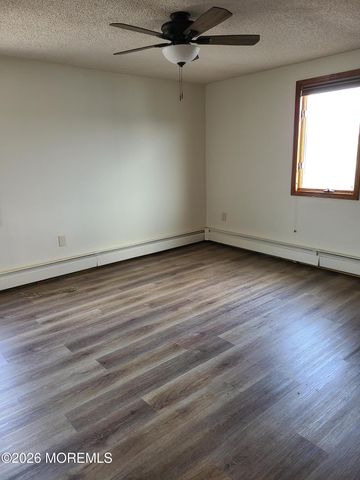 222 Marine Plaza A, Forked River, NJ 08731