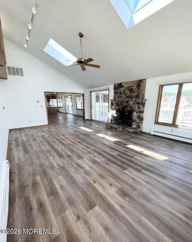 222 Marine Plaza A, Forked River, NJ 08731