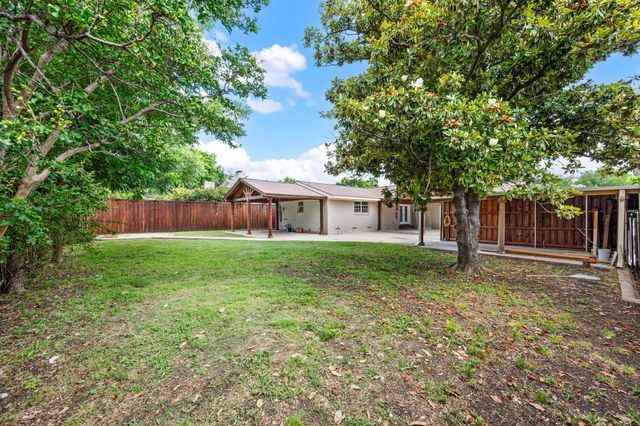 8405 Greenstone Drive, Dallas, TX 75243