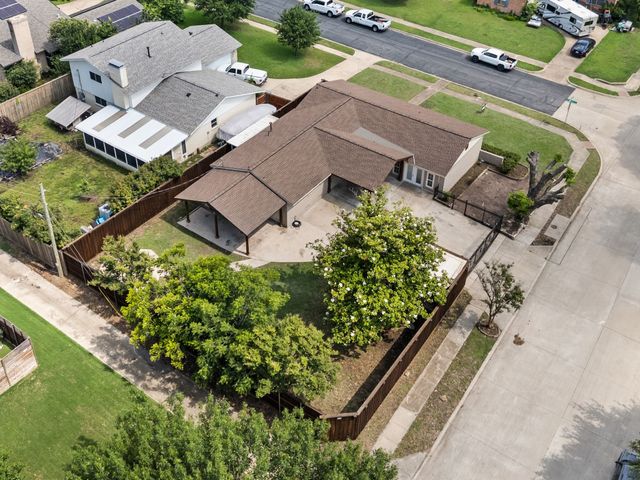 8405 Greenstone Drive, Dallas, TX 75243