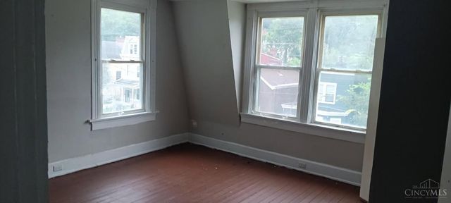 1808 Carll Street, Cincinnati, OH 45225