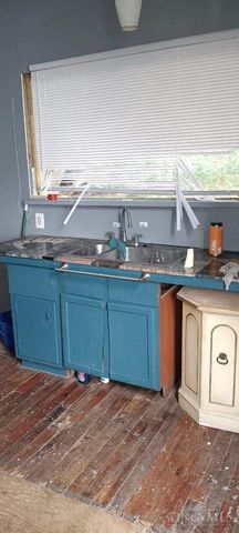 1808 Carll Street, Cincinnati, OH 45225