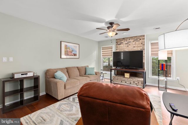 102 GLENWOOD AVE, Stafford, VA 22554