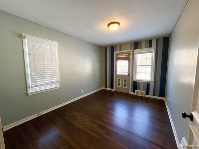 3402 Ravena Avenue, Royal Oak, MI 48073