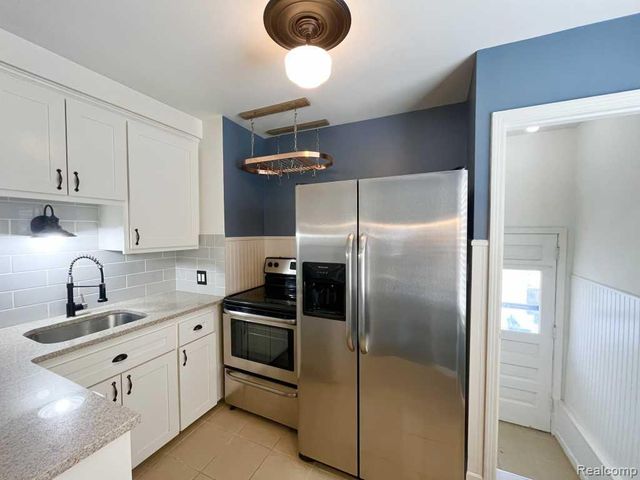 3402 Ravena Avenue, Royal Oak, MI 48073