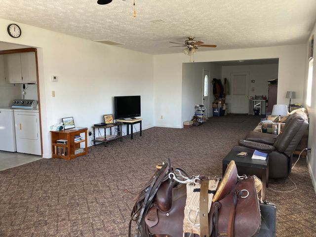 8550 Highway E, Houston, MO 65483