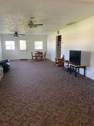 8550 Highway E, Houston, MO 65483