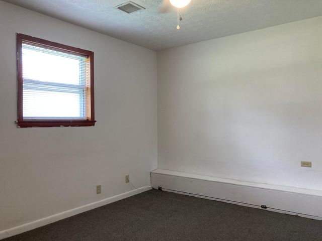 8550 Highway E, Houston, MO 65483