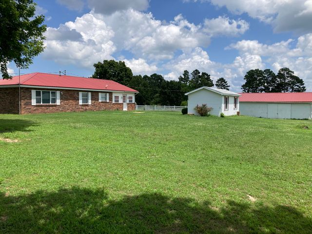 8550 Highway E, Houston, MO 65483