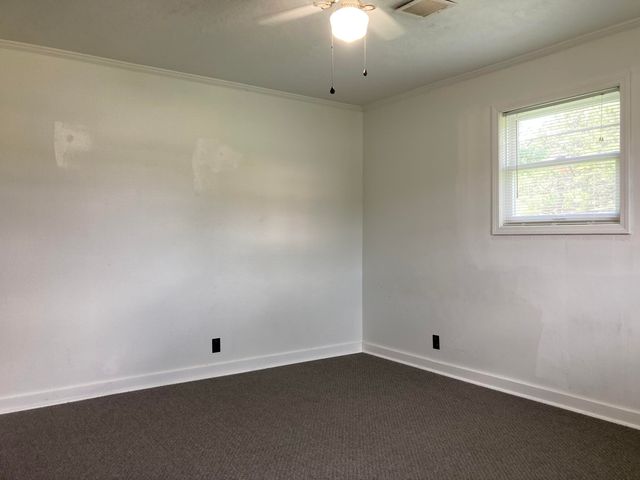 8550 Highway E, Houston, MO 65483