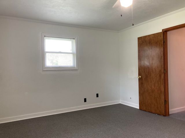 8550 Highway E, Houston, MO 65483