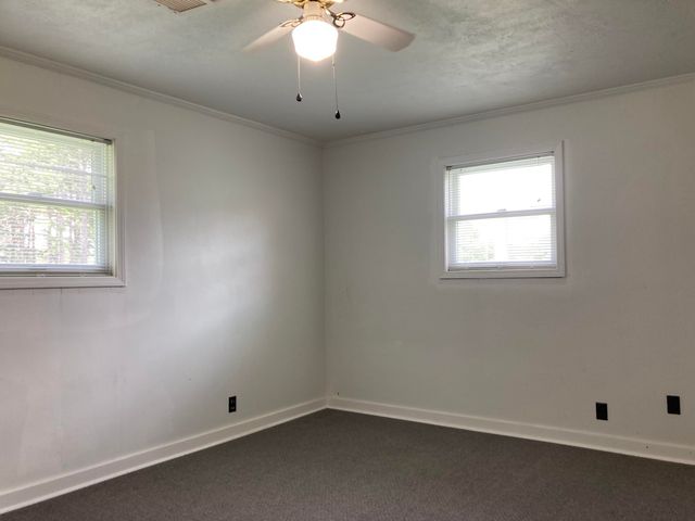 8550 Highway E, Houston, MO 65483