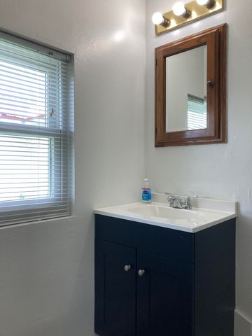 8550 Highway E, Houston, MO 65483