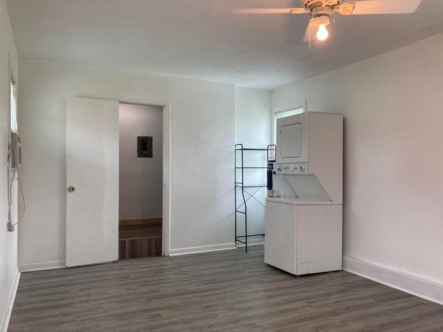 8550 Highway E, Houston, MO 65483