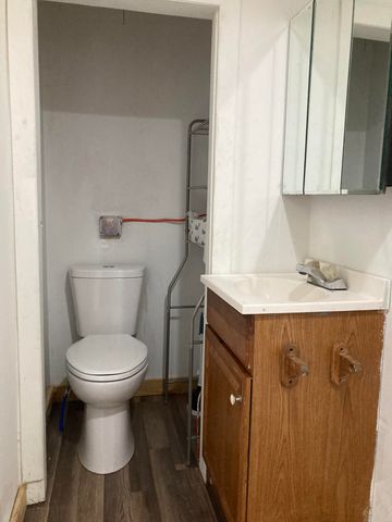 8550 Highway E, Houston, MO 65483