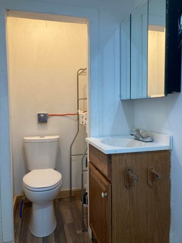 8550 Highway E, Houston, MO 65483