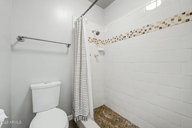 181 LAGUNA Drive W, Litchfield Park, AZ 85340